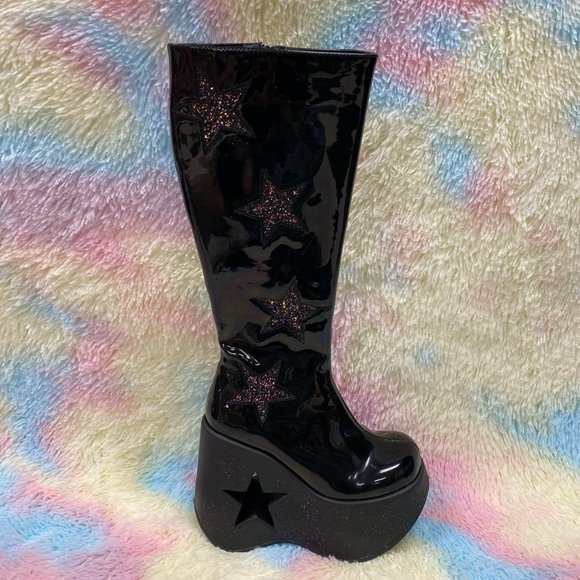 Demonia Dynamite 218 Black Glitter Knee High Platform Boots with Stars - Picture 7 of 9